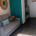 En Rez De Jardin Dans Propriete Prive Pour 4 Personnes Διαμέρισμα *